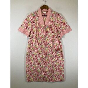 Vintage 90s Grandmacore Carriage Court Med Pink Floral Gingham Snap Front Duster